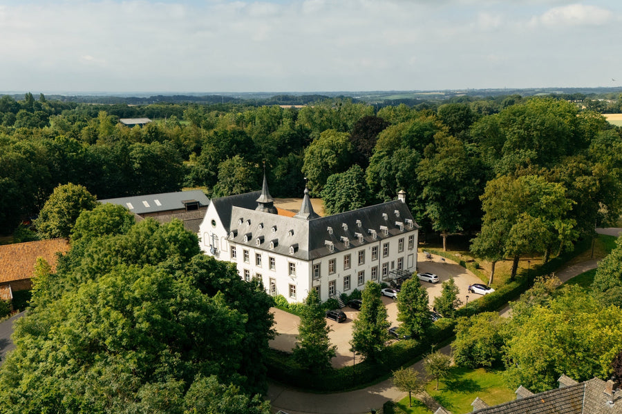 Kasteel Doenrade | 3 Dagen genieten in historie in het Limburgse heuvelland | incl. 3-gangendiner - afbeelding 1